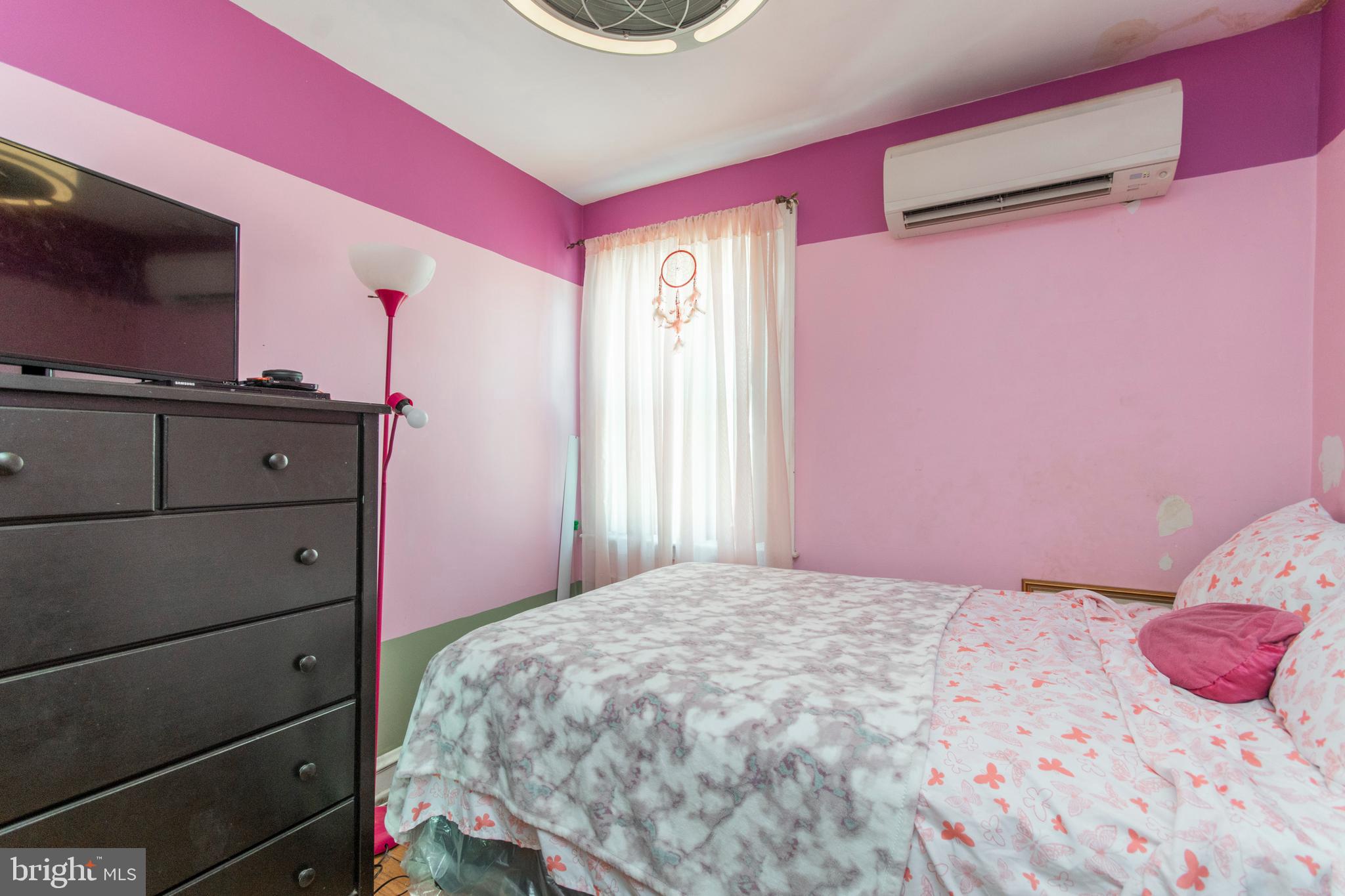 7524 Beverly Road Philadelphia, PA 19138 - Photo 14 of 31 Bedroom 1