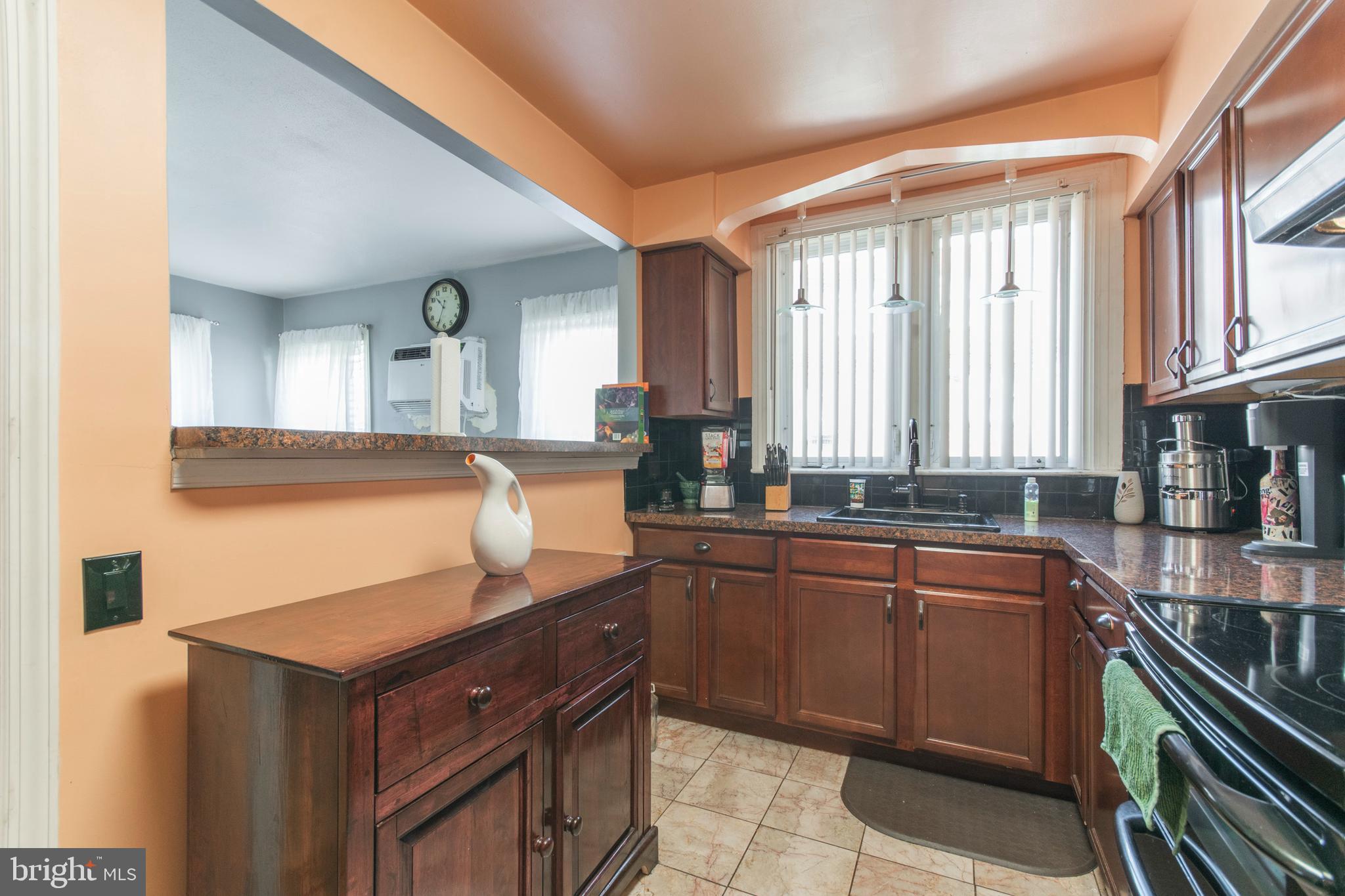 7524 Beverly Road Philadelphia, PA 19138 - Photo 8 of 31 Gallery Image 8
