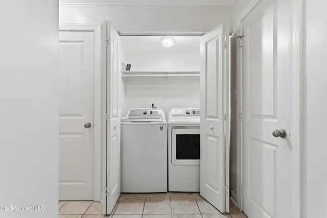 $415,000 | 527 Front Beach Drive, Unit 46, Ocean Springs, MS 39564