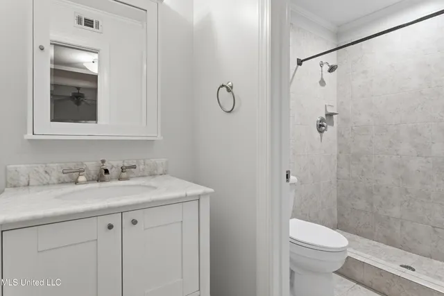 $415,000 | 527 Front Beach Drive, Unit 46, Ocean Springs, MS 39564