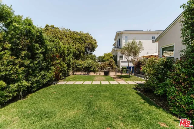 $8,695 | 12606 Brooklake Street, Los Angeles, CA 90066