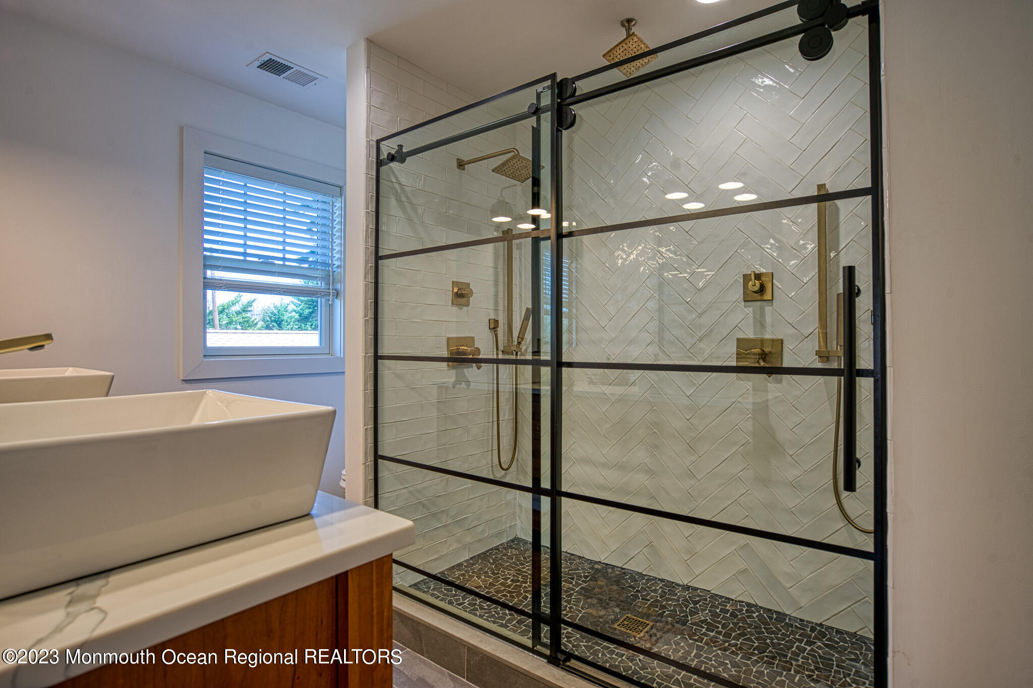 56 SilverWhite Road Little Silver, NJ 07739 - Photo 29 of 40 25__DSC8061_25