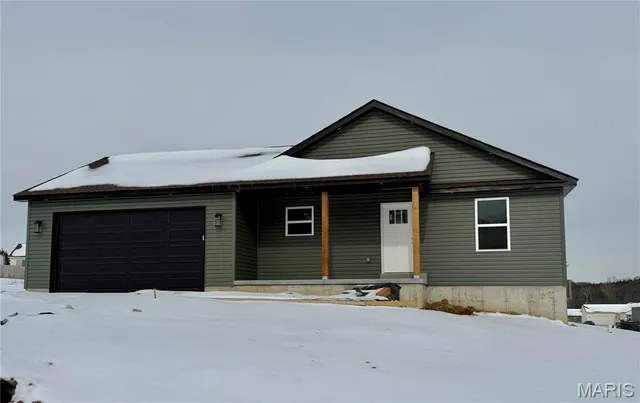 $345,000 | 563 Calvey Heights Court, Robertsville, MO 63072