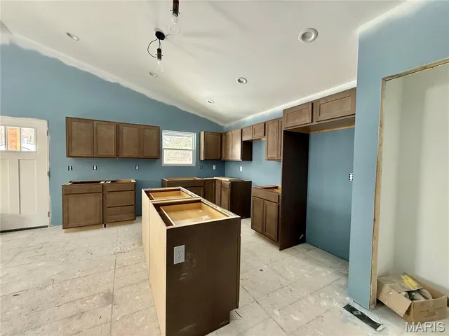 $345,000 | 563 Calvey Heights Court, Robertsville, MO 63072