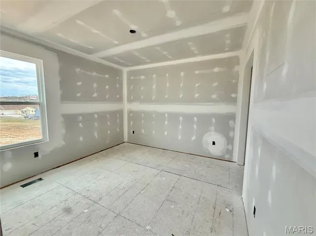 $345,000 | 563 Calvey Heights Court, Robertsville, MO 63072