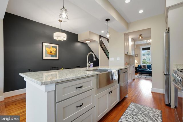 $1,105,000 | 419 18th Street Southeast, Washington, DC 20003