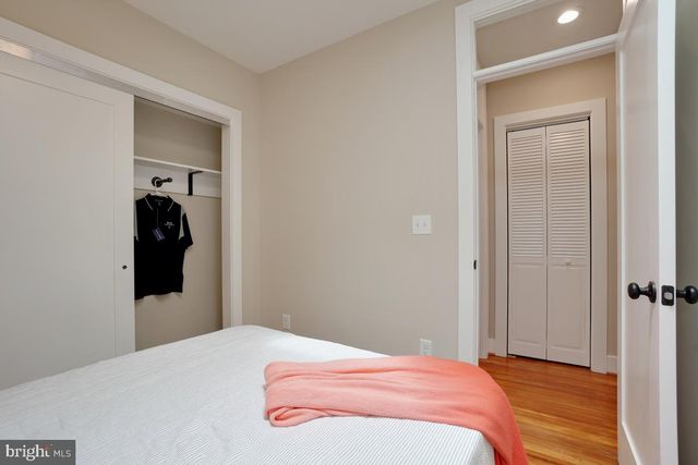 $1,105,000 | 419 18th Street Southeast, Washington, DC 20003