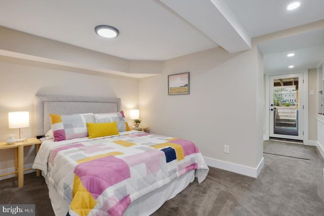 $1,105,000 | 419 18th Street Southeast, Washington, DC 20003