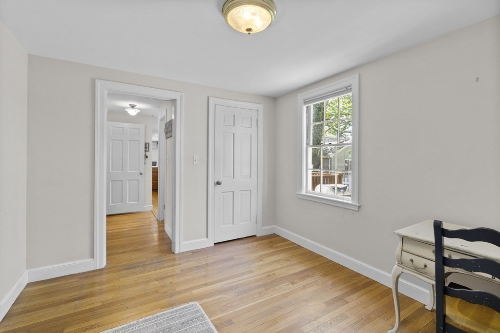 8 Tudor Road Needham, MA 02492 - Photo 18 of 42