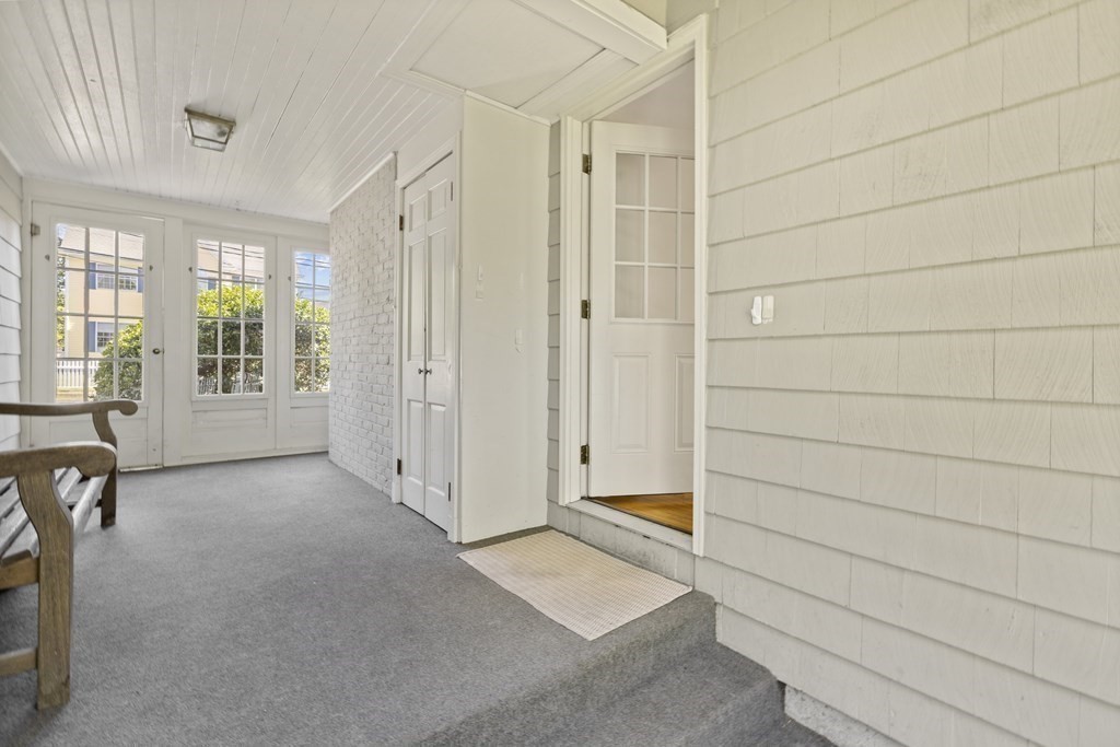 8 Tudor Road Needham, MA 02492 - Photo 20 of 42