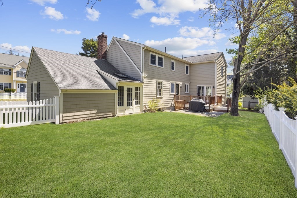 8 Tudor Road Needham, MA 02492 - Photo 37 of 42