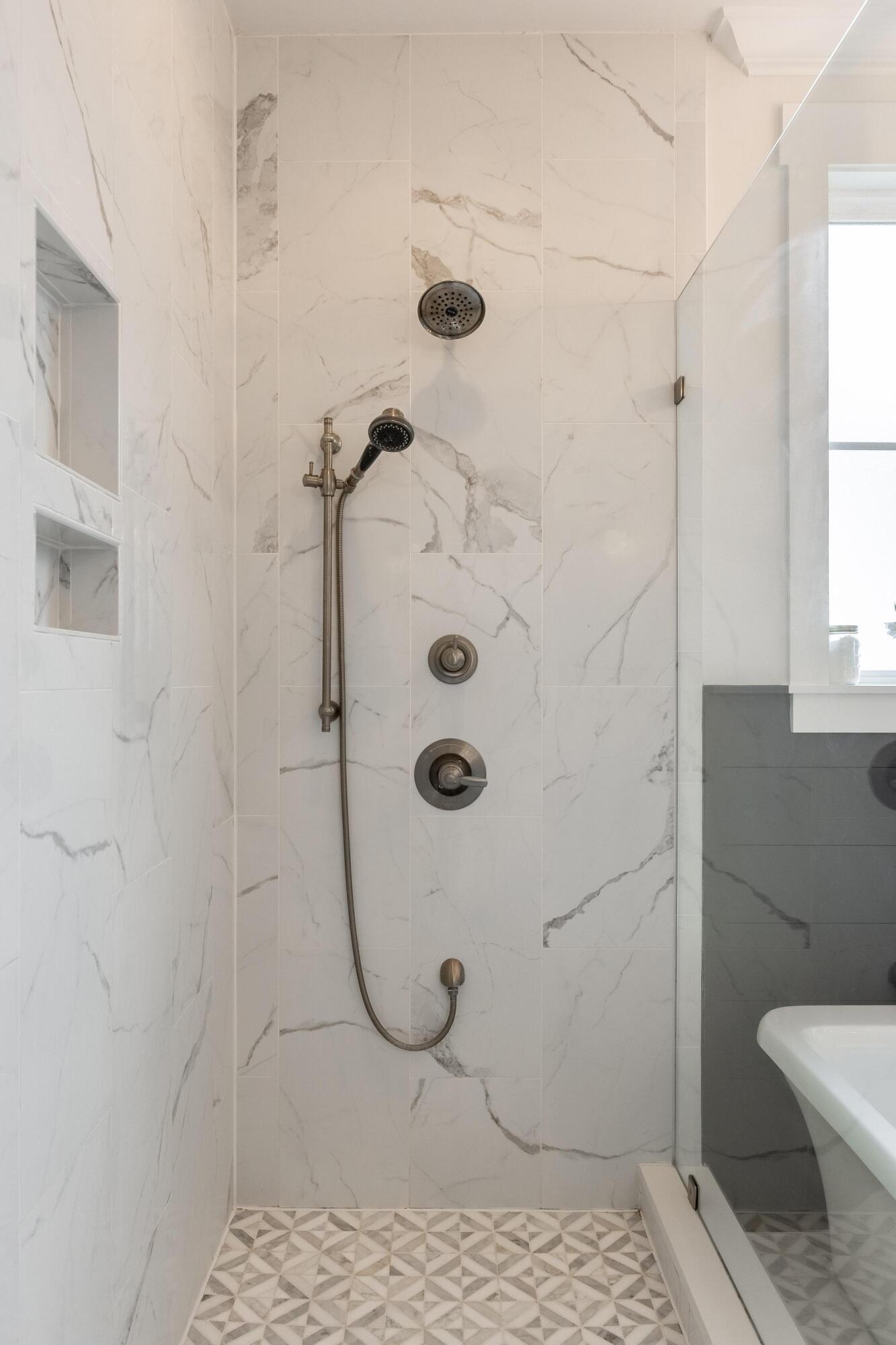 8893 Grey Reed Drive Ooltewah, TN 37363 - Photo 24 of 40 2026_03_March_8893_Grey_Reed_Dr_0032