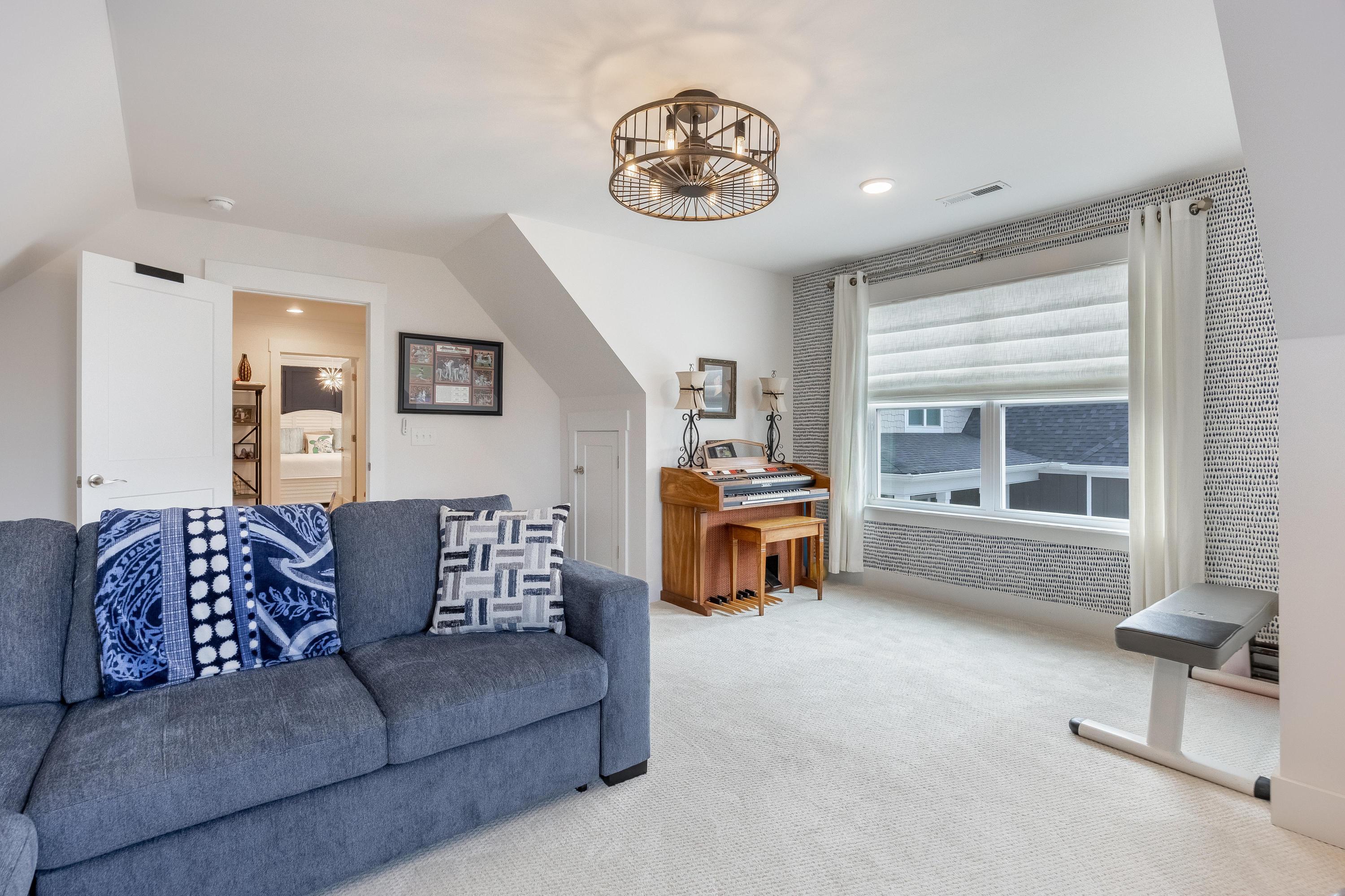 8893 Grey Reed Drive Ooltewah, TN 37363 - Photo 33 of 40 2026_03_March_8893_Grey_Reed_Dr_0041