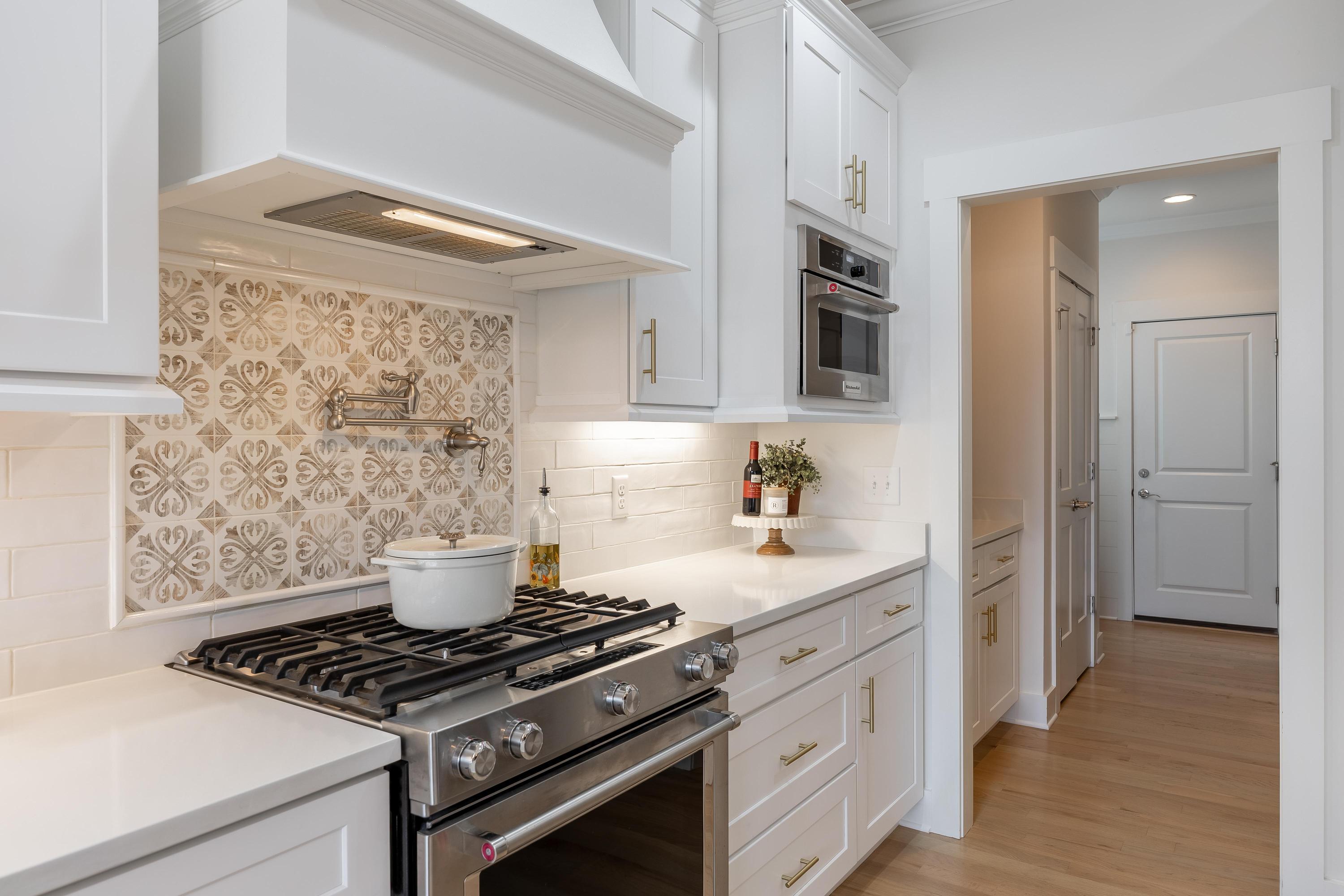 8893 Grey Reed Drive Ooltewah, TN 37363 - Photo 10 of 40 2026_03_March_8893_Grey_Reed_Dr_0024