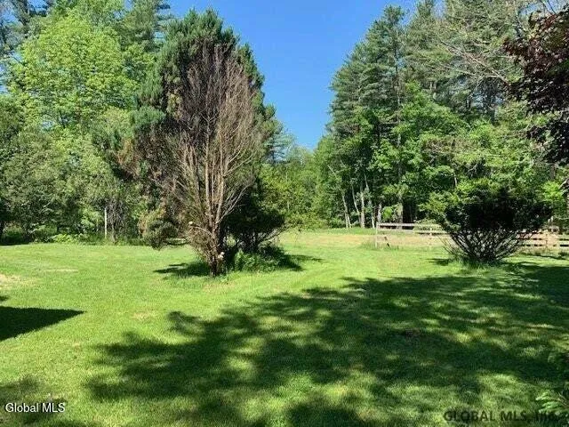 $2,500 | 650 Rock City Road, Ballston Spa, NY 12020