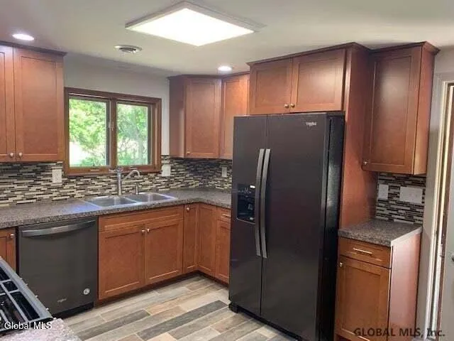 $2,500 | 650 Rock City Road, Ballston Spa, NY 12020