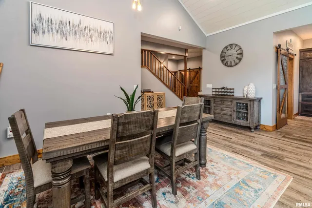 $975,000 | 1651 Sneed Road, Carbondale, IL 62902