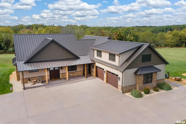 $975,000 | 1651 Sneed Road, Carbondale, IL 62902