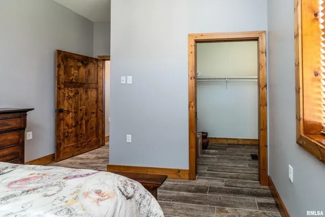 $975,000 | 1651 Sneed Road, Carbondale, IL 62902