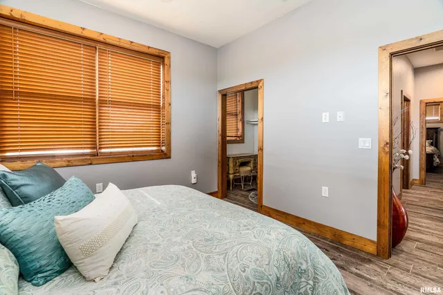 $975,000 | 1651 Sneed Road, Carbondale, IL 62902