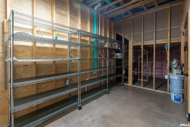 $975,000 | 1651 Sneed Road, Carbondale, IL 62902