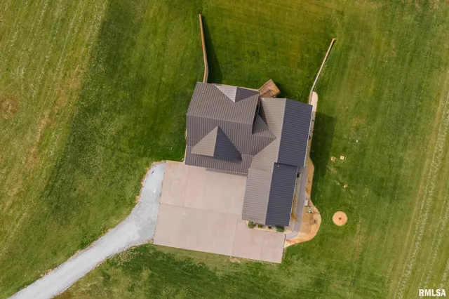 $975,000 | 1651 Sneed Road, Carbondale, IL 62902