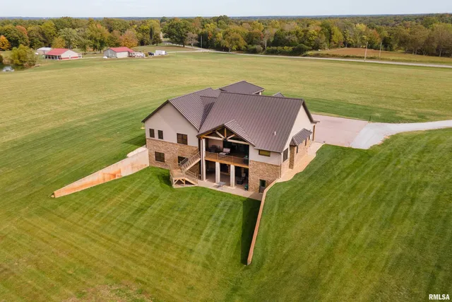 $975,000 | 1651 Sneed Road, Carbondale, IL 62902