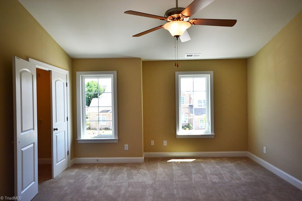 686 Nikyle Circle High Point, NC 27265 - Photo 12 of 30 Gallery Image 12