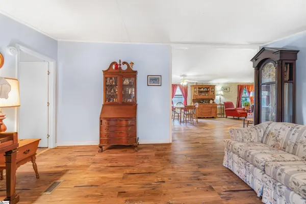 $240,000 | 177 Farmers Hill Road, Liberty, SC 29657