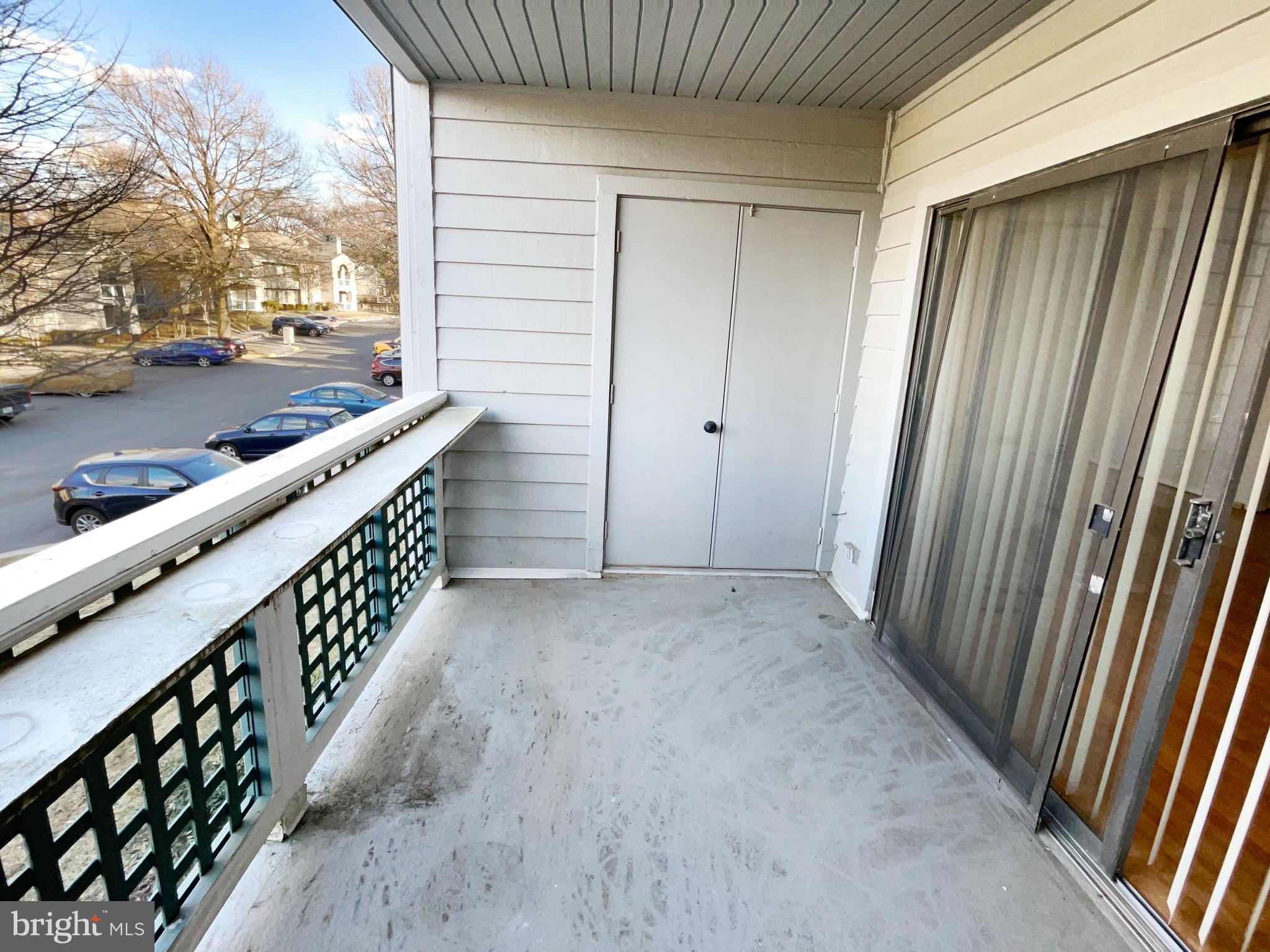 11708 Summerchase Circle, Unit D Reston, VA 20194 - Photo 9 of 37 Gallery Image 9