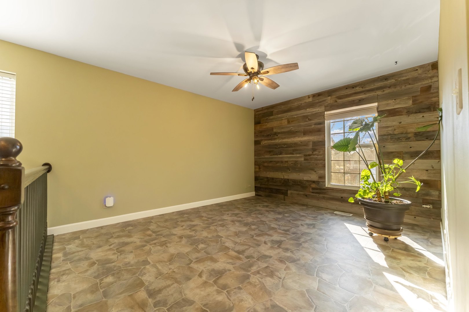 794 Pointe Drive, Unit 794 Crystal Lake, IL 60014 - Photo 10 of 20 a view of an empty room and a window