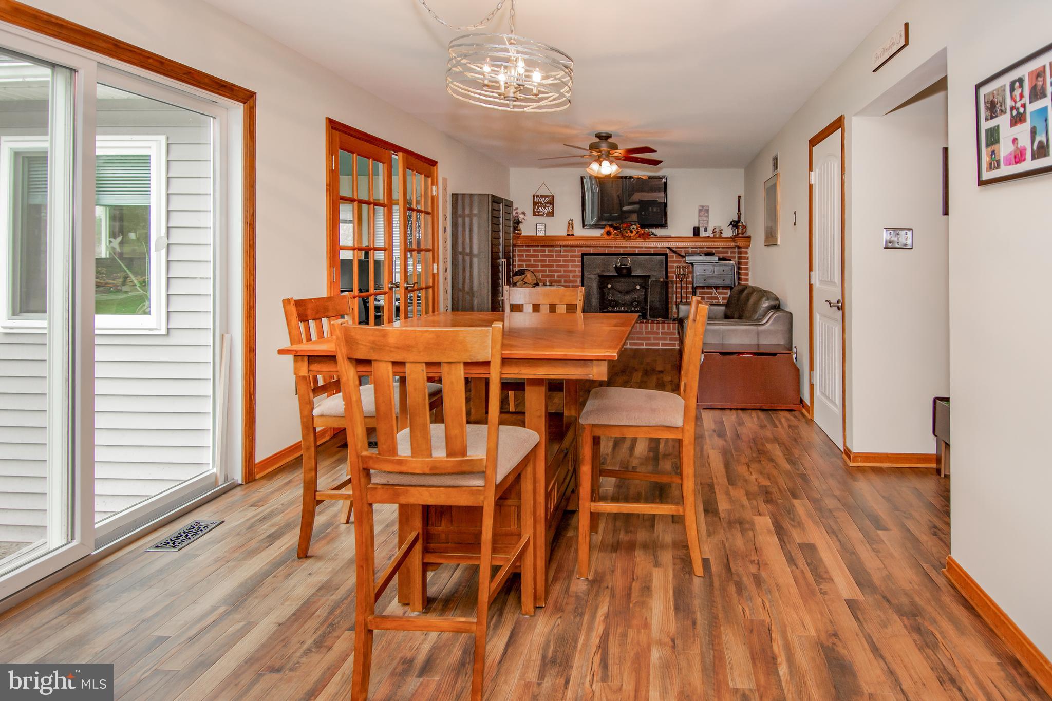 3121 Coon Club Road Hampstead, MD 21074 - Photo 12 of 42 great open concept in the back of the home