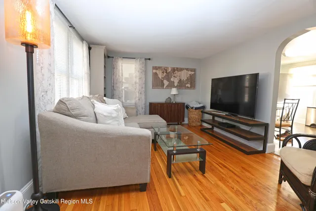 $3,400 | 208 Lucas Avenue, Kingston, NY 12401