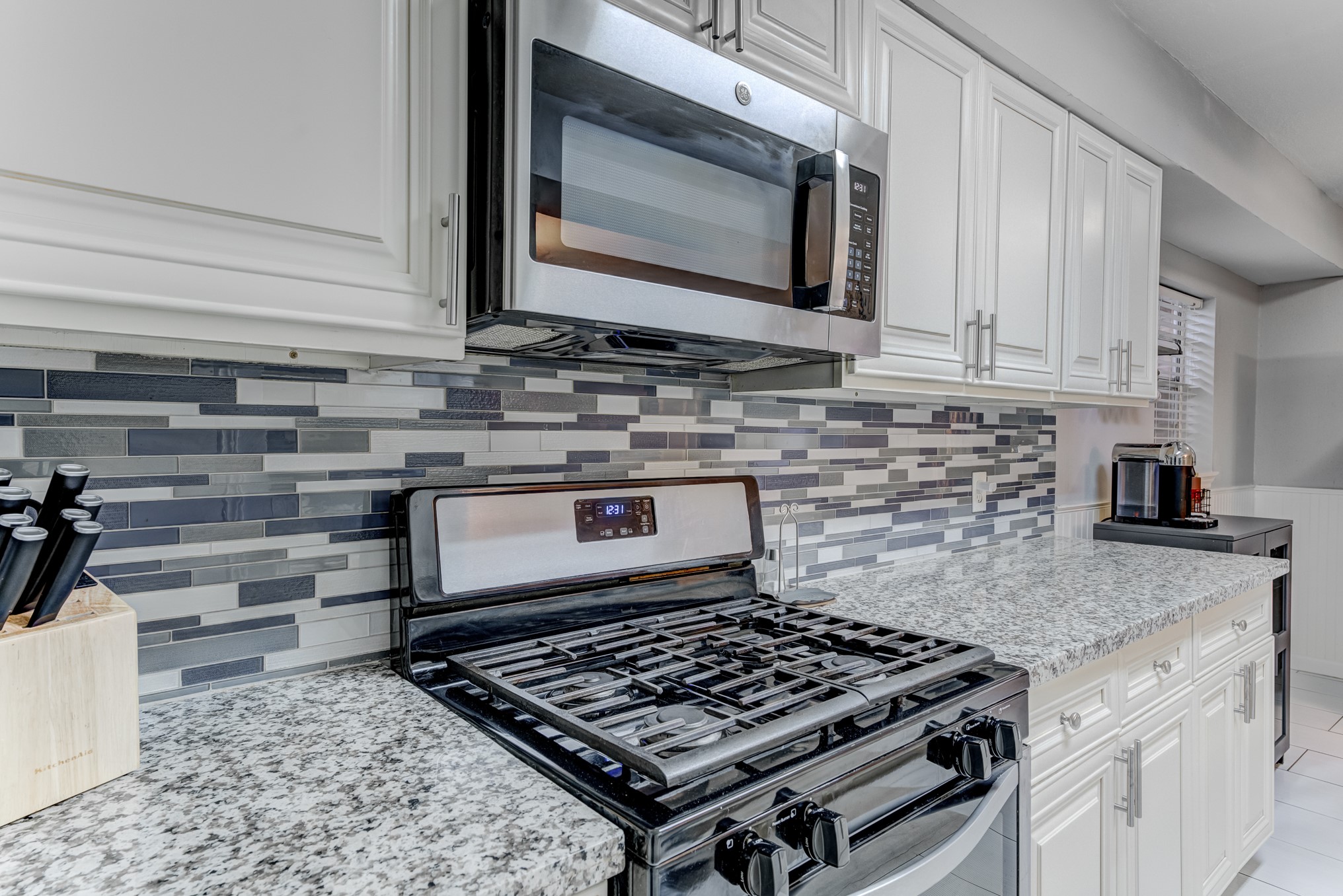 11819 South Nottingham Circle Houston, TX 77071 - Photo 17 of 43