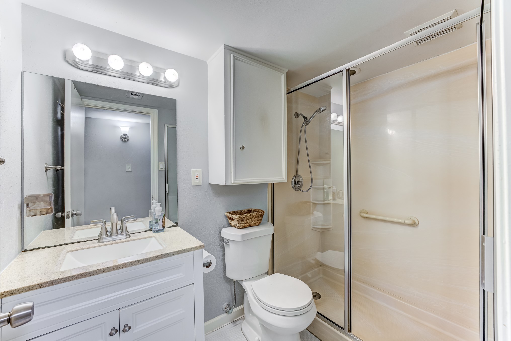 11819 South Nottingham Circle Houston, TX 77071 - Photo 27 of 43