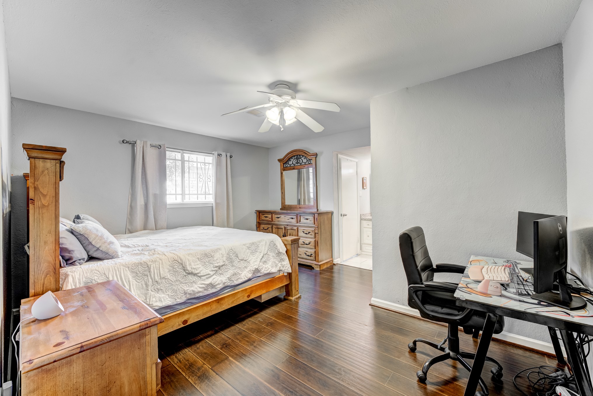 11819 South Nottingham Circle Houston, TX 77071 - Photo 28 of 43