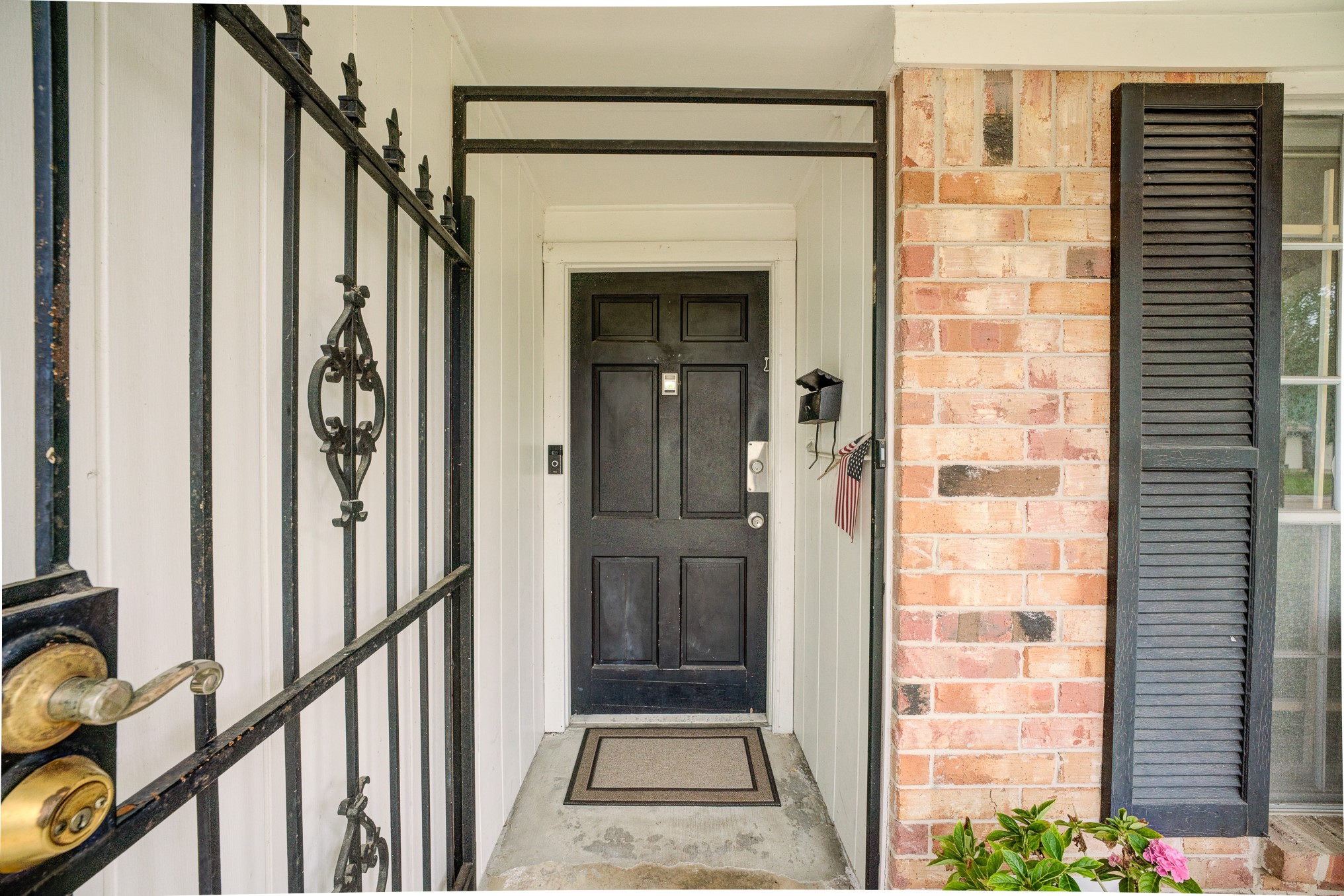 11819 South Nottingham Circle Houston, TX 77071 - Photo 5 of 43