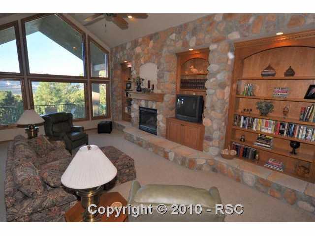 15630 Falcon Ridge Court Colorado Springs, CO 80921 - Photo 4 of 16 Gallery Image 4