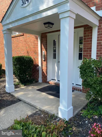 $1,450 | 312 East Melrose Avenue, Baltimore, MD 21212