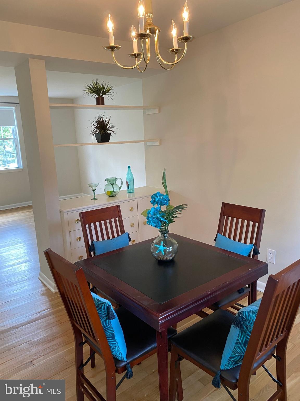 312 East Melrose Avenue Baltimore, MD 21212 - Photo 4 of 6 a view of a dining room with furniture