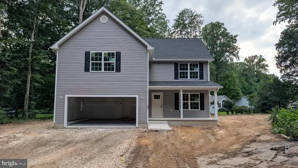 $420,000 | 53 St Collom Drive, Felton, DE 19943