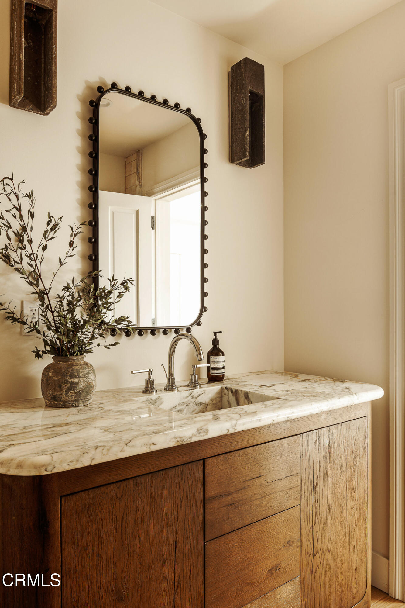 1484 Rutherford Drive Pasadena, CA 91103 - Photo 35 of 47 GAV09852 (1)