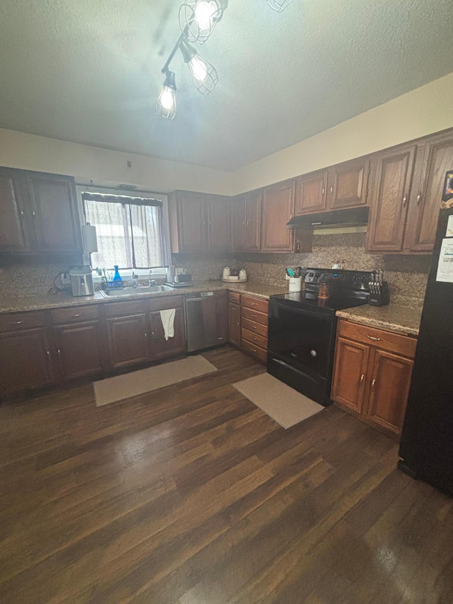813 2nd Street Morgan, MN 56266 - Photo 26 of 41