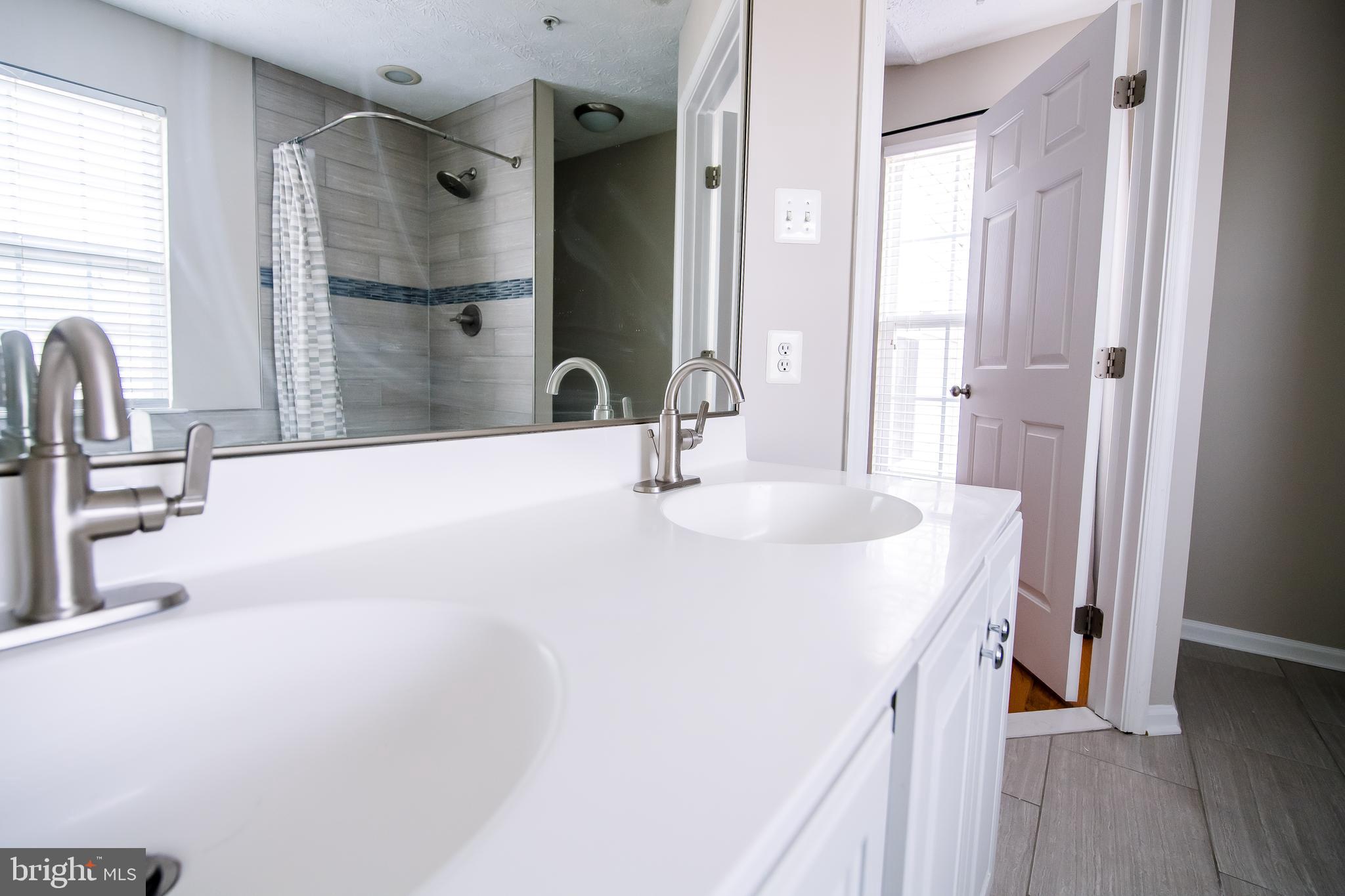 5002 Finsbury Road Rosedale, MD 21237 - Photo 16 of 29 Dual Vanity