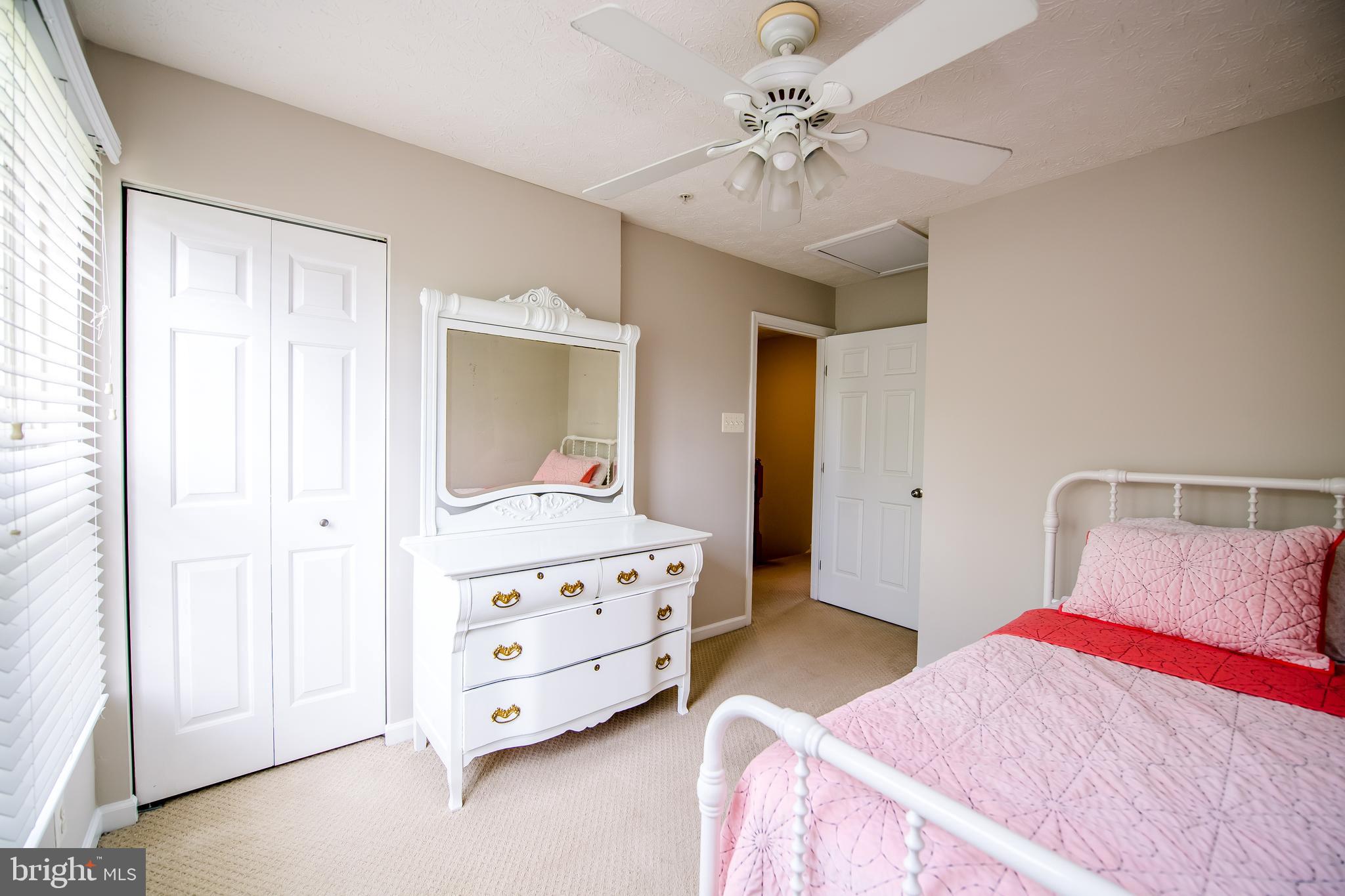 5002 Finsbury Road Rosedale, MD 21237 - Photo 17 of 29 Bedroom 2