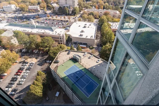 $239,750 | 2870 Pharr Ct S Northwest, Unit 2602, Atlanta, GA 30305