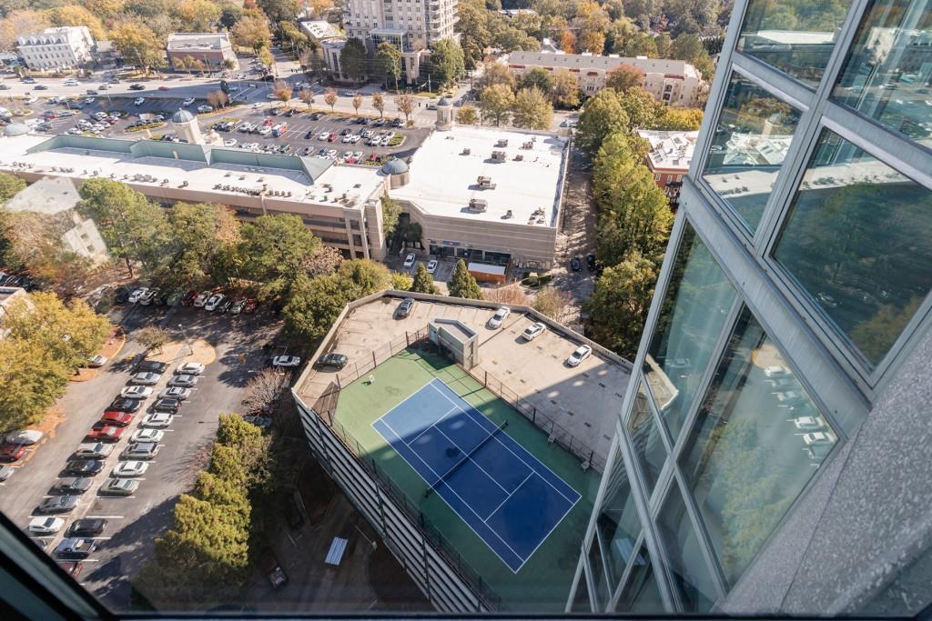 2870 Pharr Ct S Northwest, Unit 2602 Atlanta, GA 30305 - Photo 20 of 53