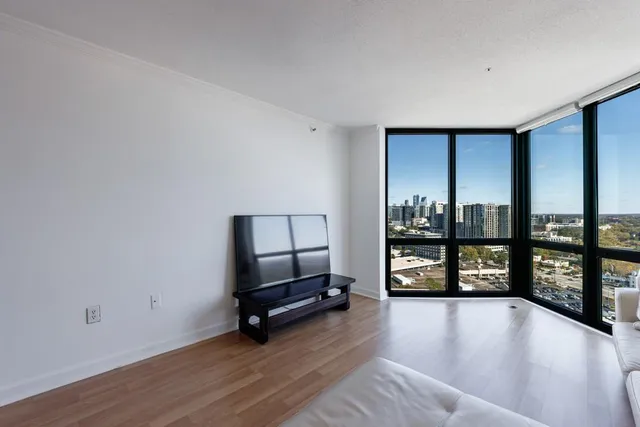 $239,750 | 2870 Pharr Ct S Northwest, Unit 2602, Atlanta, GA 30305