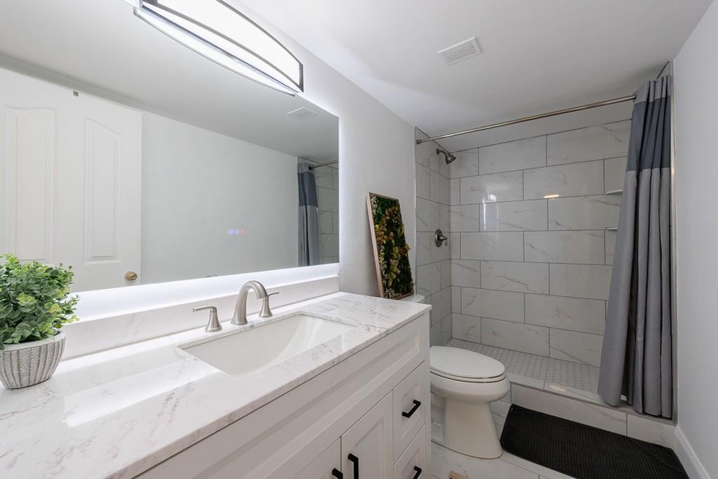 2870 Pharr Ct S Northwest, Unit 2602 Atlanta, GA 30305 - Photo 26 of 53