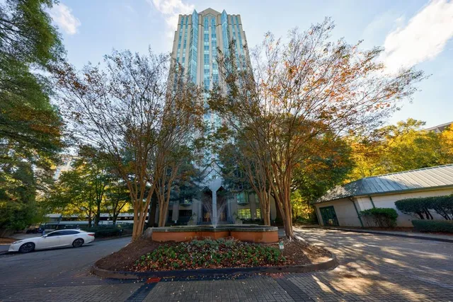 $239,750 | 2870 Pharr Ct S Northwest, Unit 2602, Atlanta, GA 30305